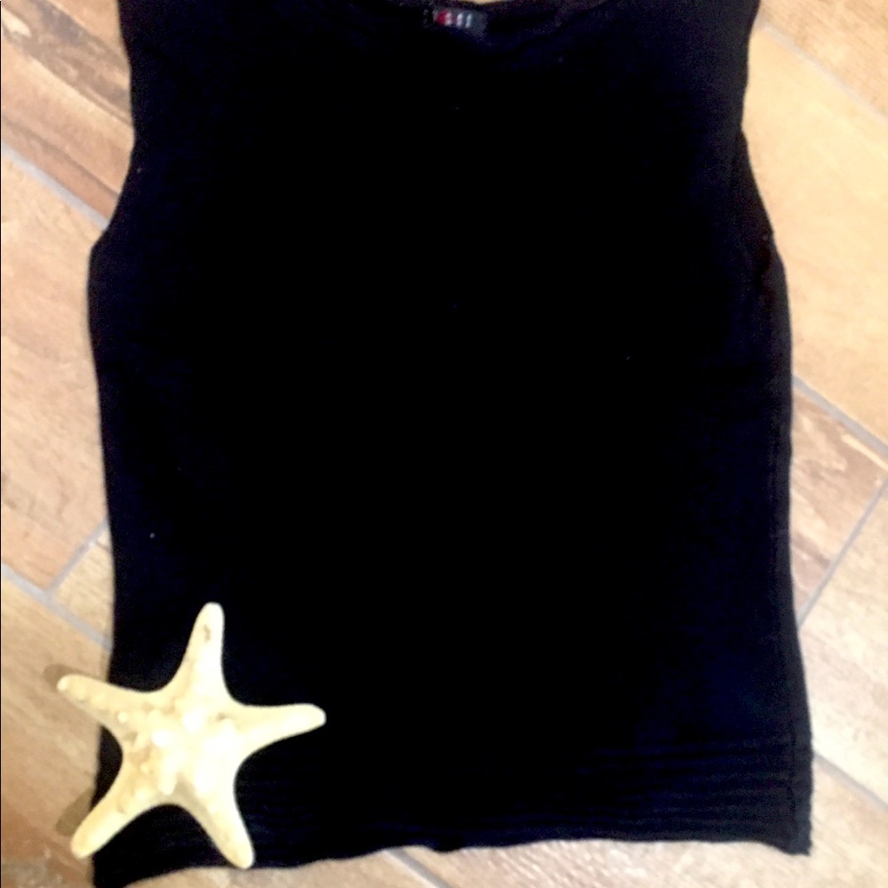 Top sleeveless size S